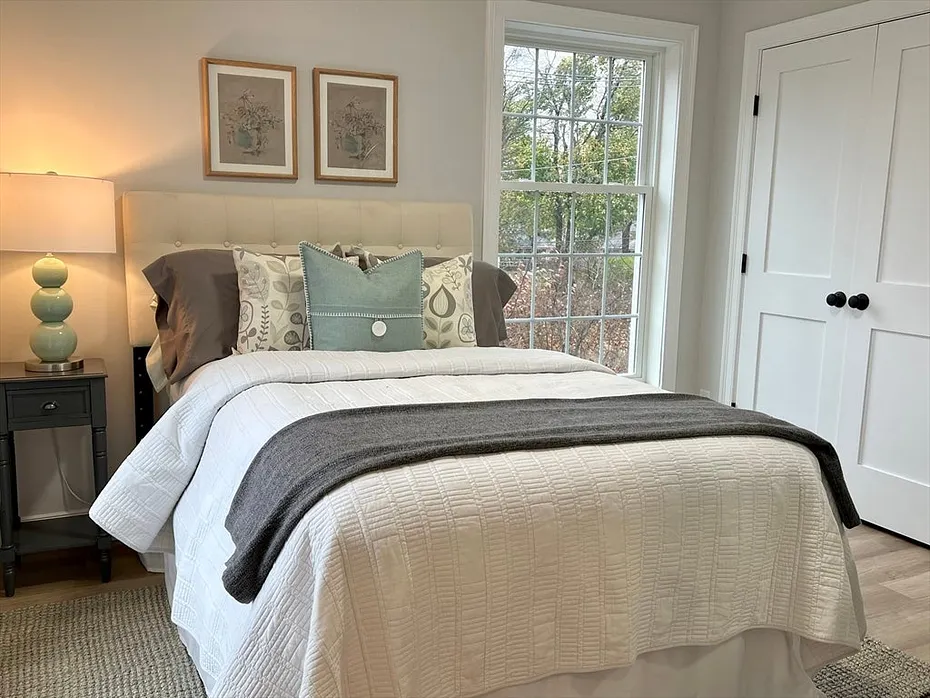 64 Holten St.  #203 Photo 15