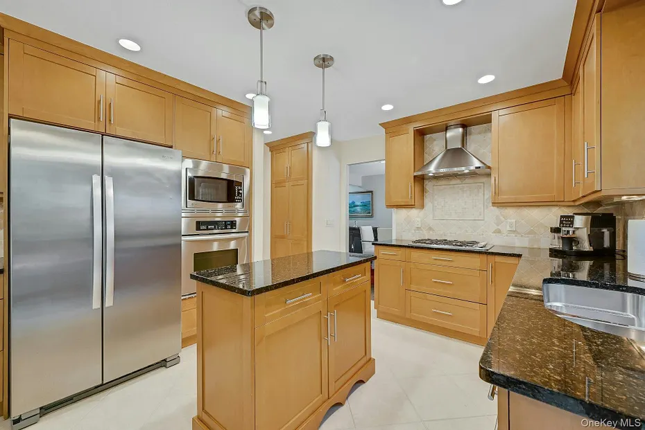 19 York Drive Photo 13