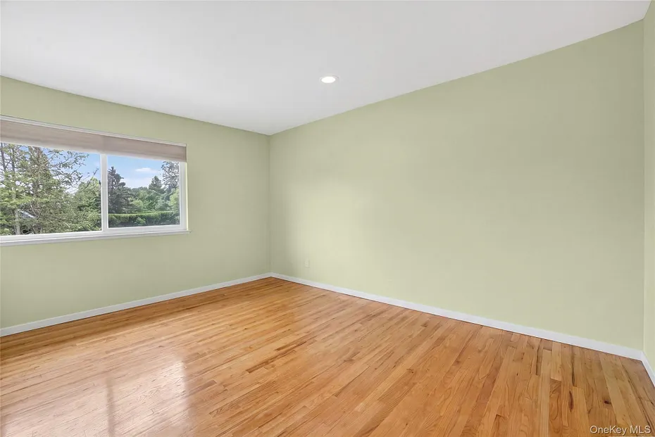 3 Leir Court Photo 25