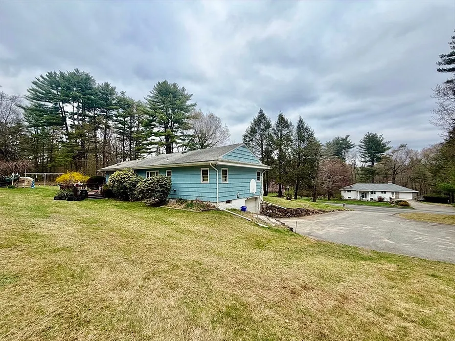 817 Somers Rd Photo 11