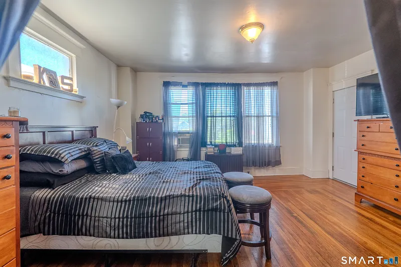 65 Parmalee Avenue Photo 15