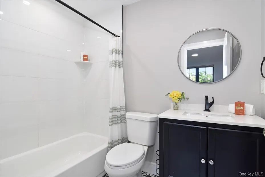 444 Sixth Avenue Photo 24