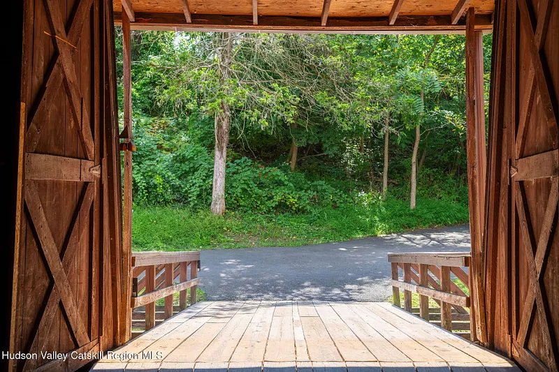 322 Schultz Lane Photo 27