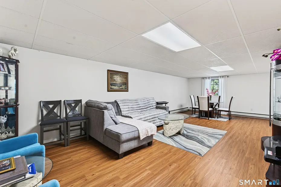 37 Adam Drive Photo 16