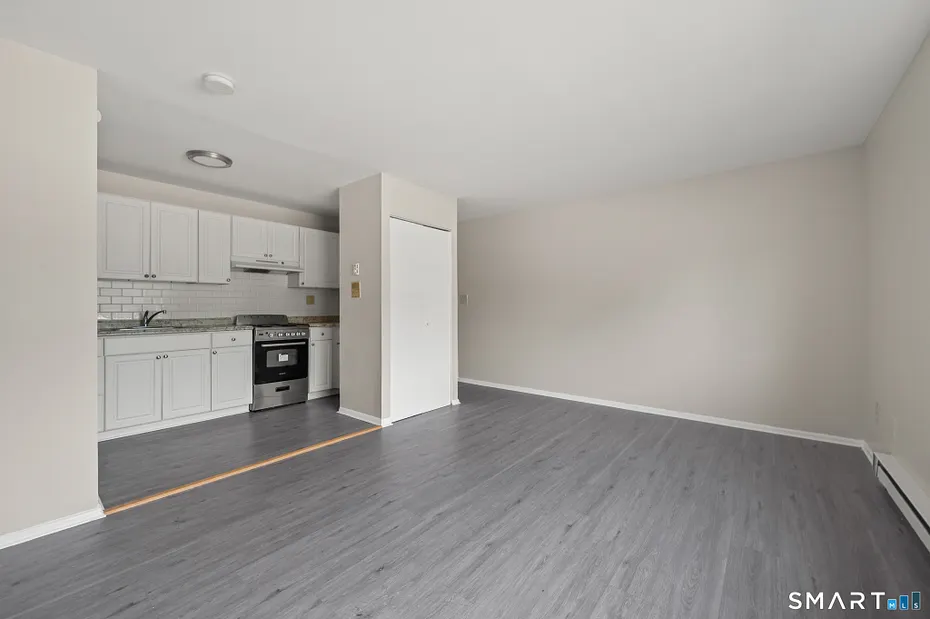 1795 North Avenue Photo 22