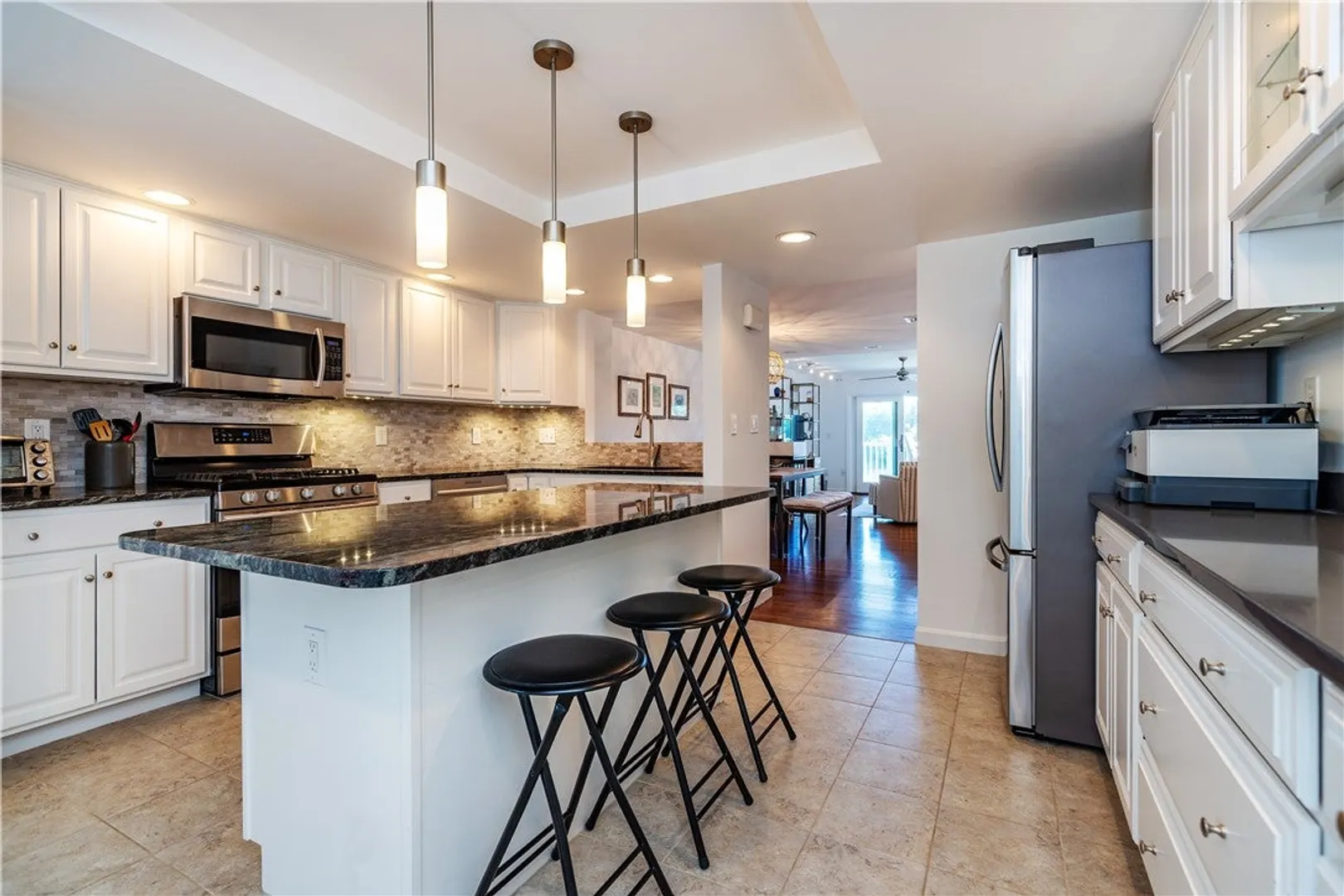 152 Crompton Avenue  #18 Photo 8