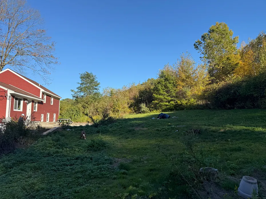 1490 Echo Lake Road Photo 3