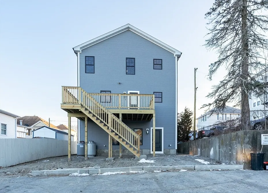 214 Horton St Photo 37