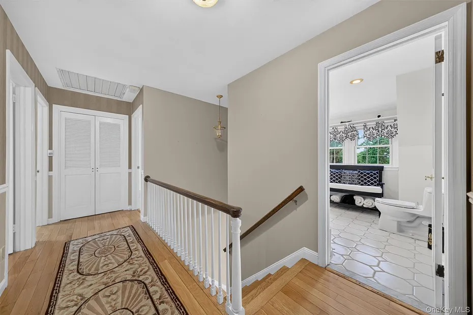 23 Sloane Road Photo 26