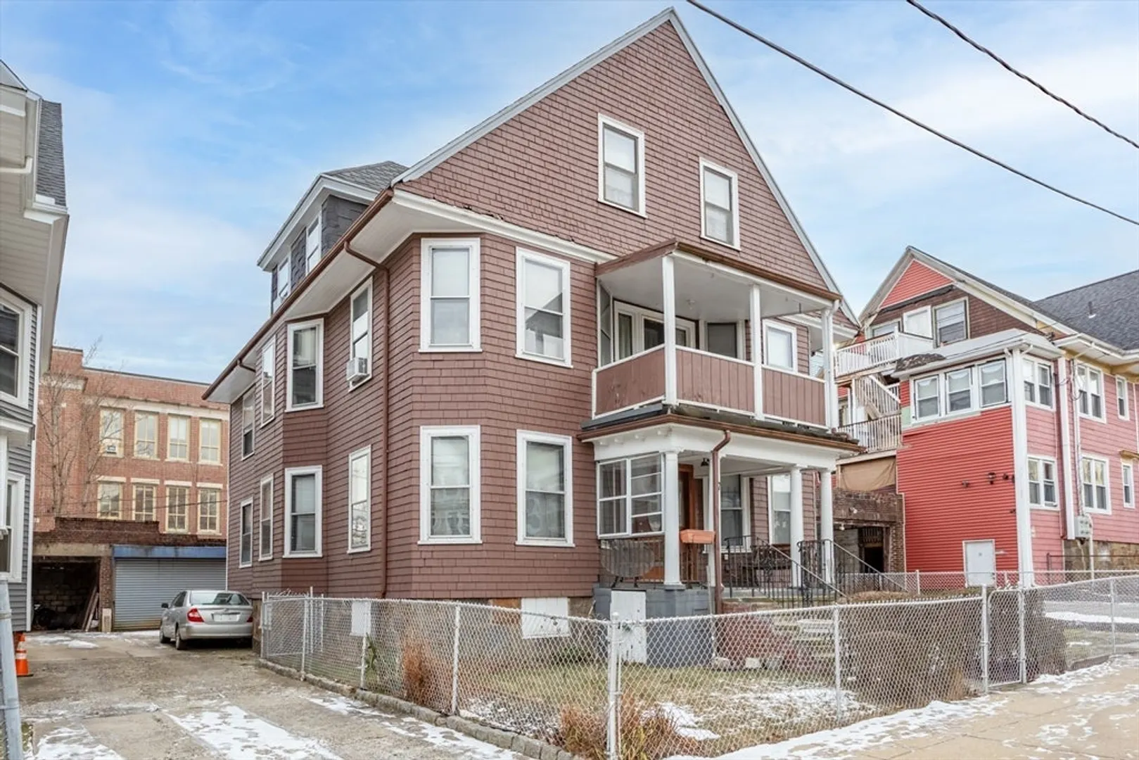 7 Brenton St Photo 3