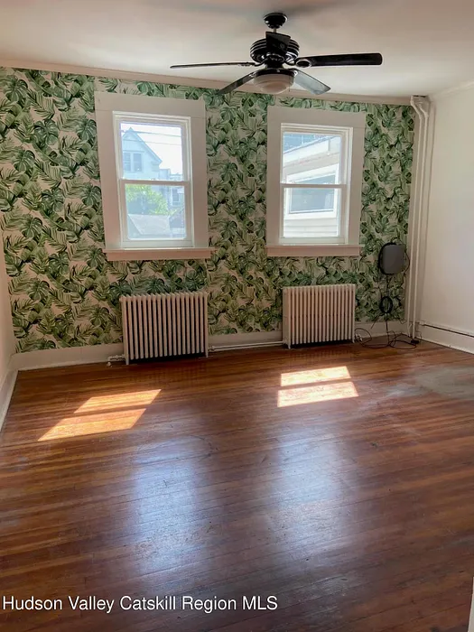 227 Warren Street Photo 12