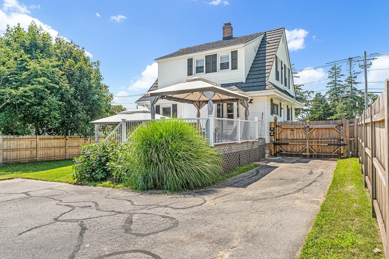 124 Beach Street Photo 23