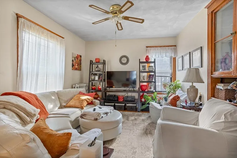 7 Brenton St Photo 18