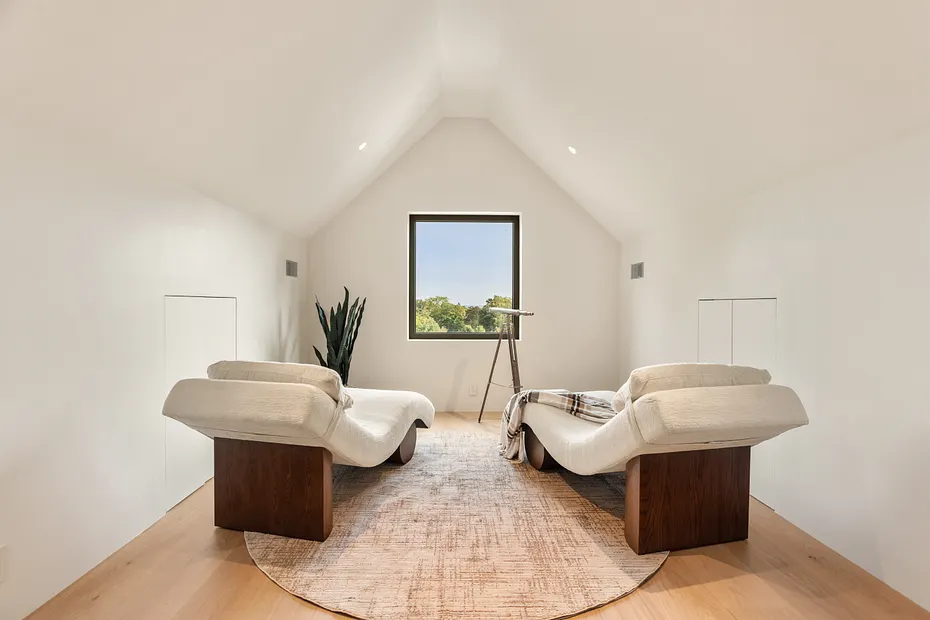 8 Tar Rock Road Photo 24