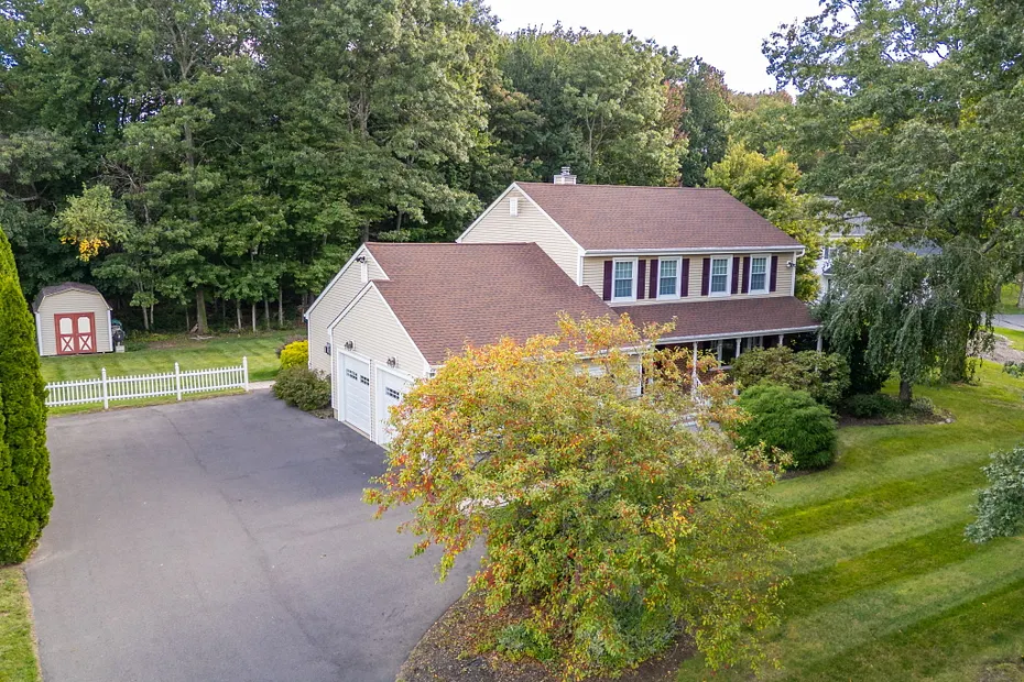 20 Alcott Road Photo 39