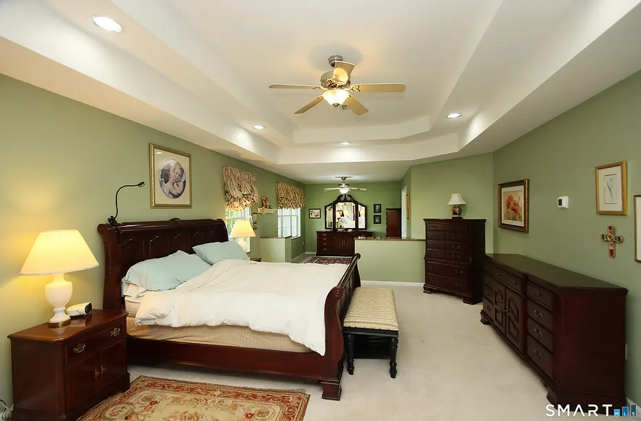 66 Wood Chase Lane Photo 22