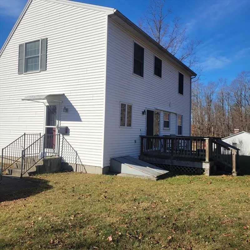 4 Joelle Terrace Photo 10