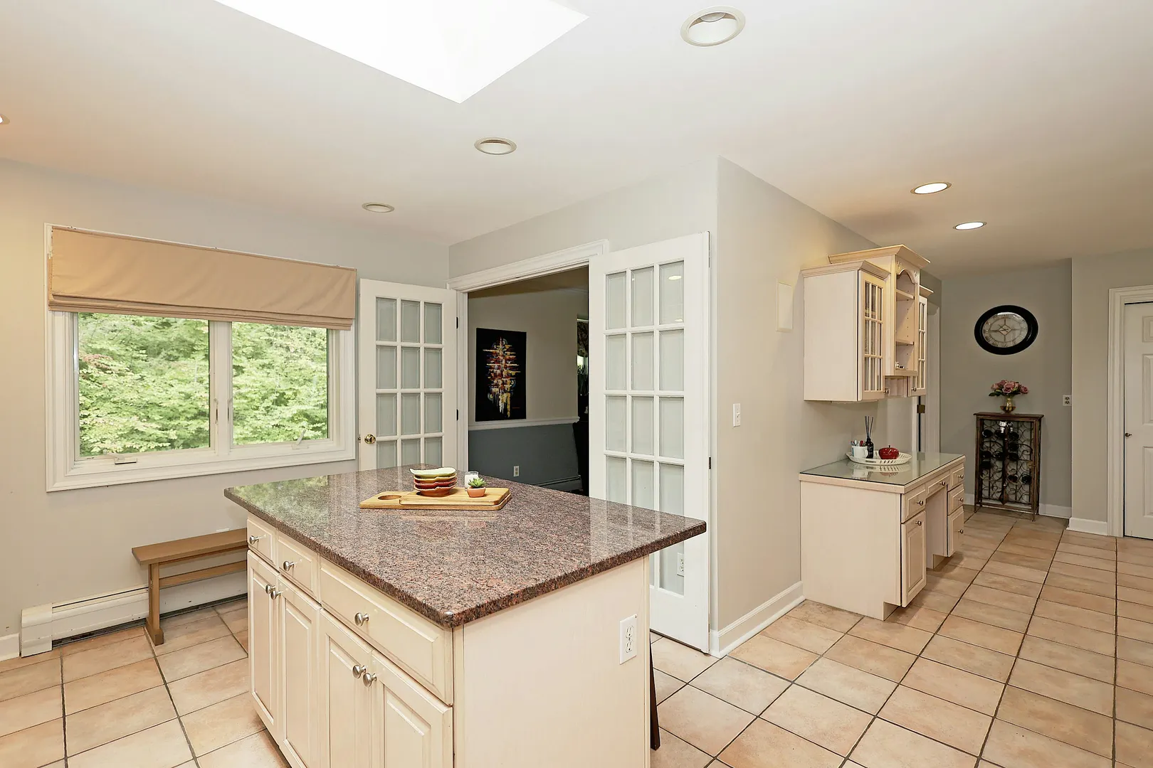 37 Adams Road Photo 12
