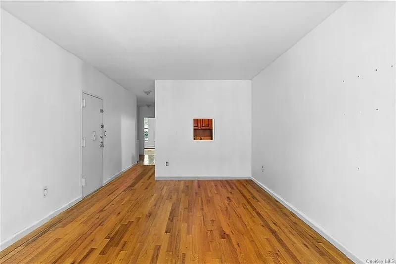1012 Faile Street  #1012A Photo 6