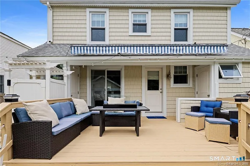 36 White Sands Beach Road Photo 20