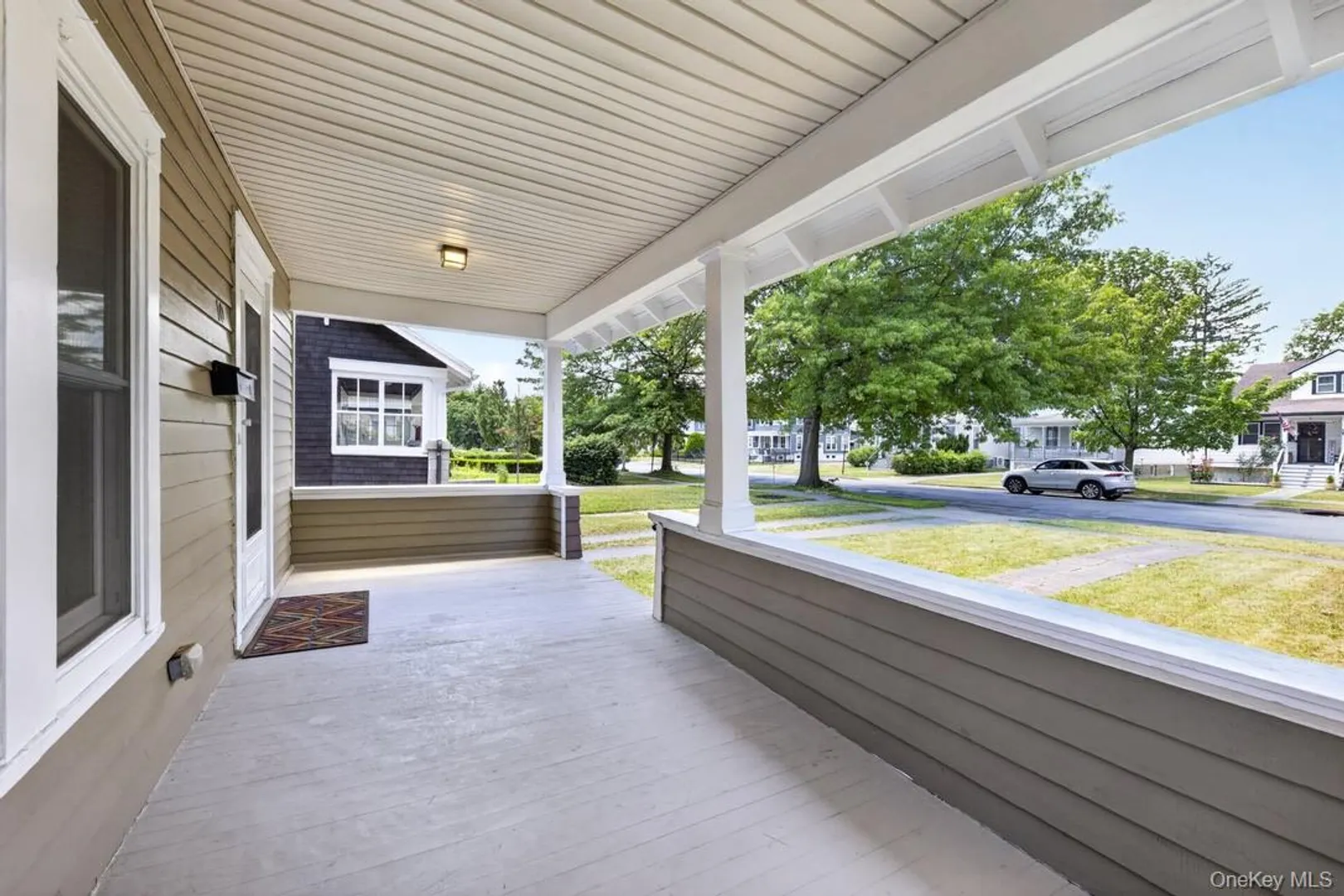 10 S Grand Avenue Photo 5