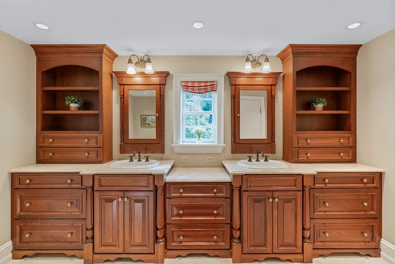 6 Pine Hill Road Photo 22