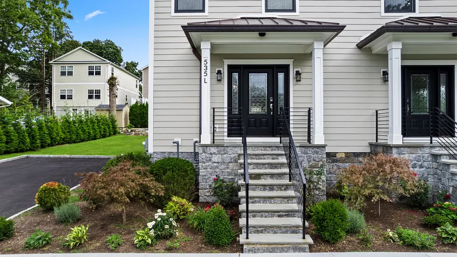 535 2nd Street  #Duplex "L" Photo 2