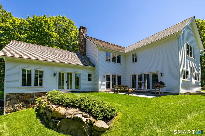 631 Milton Road Photo 38