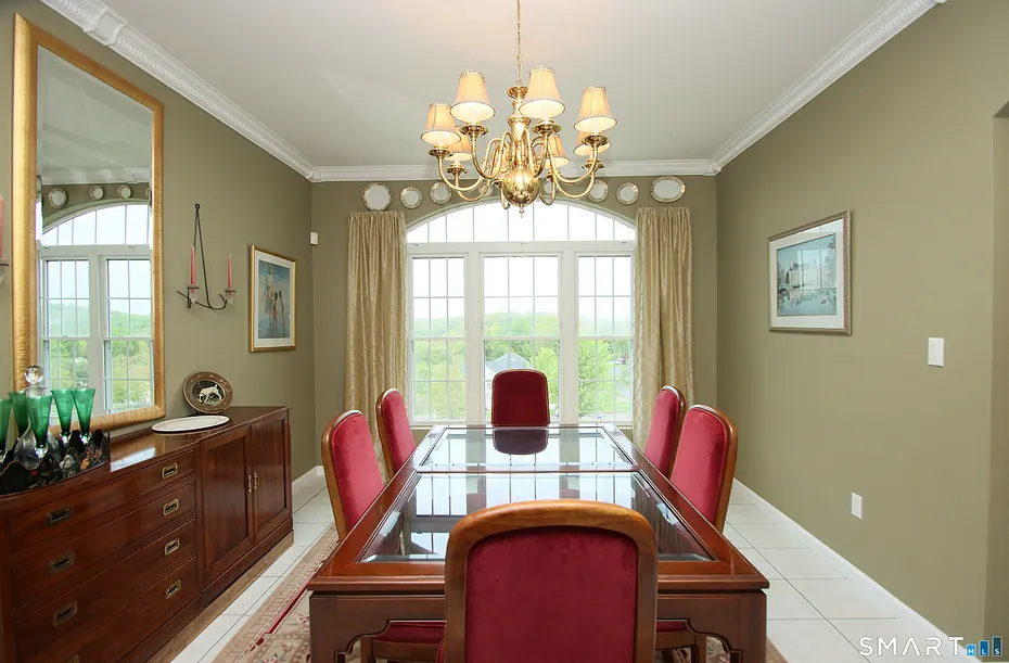 66 Wood Chase Lane Photo 9