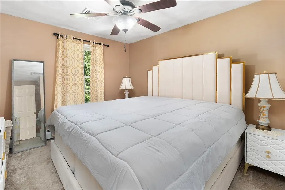 90 Rowley Street Photo 10