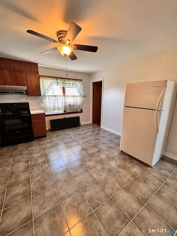 26 Cumley Street Photo 11