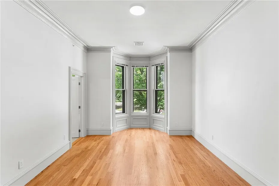 31 Parade Street  #201 Photo 8