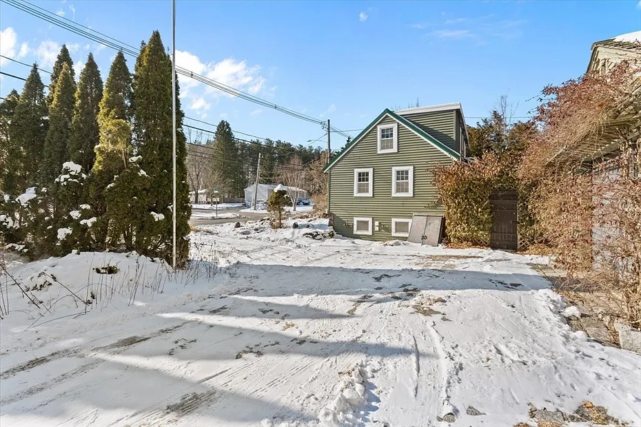 153 W. Main St. Photo 16