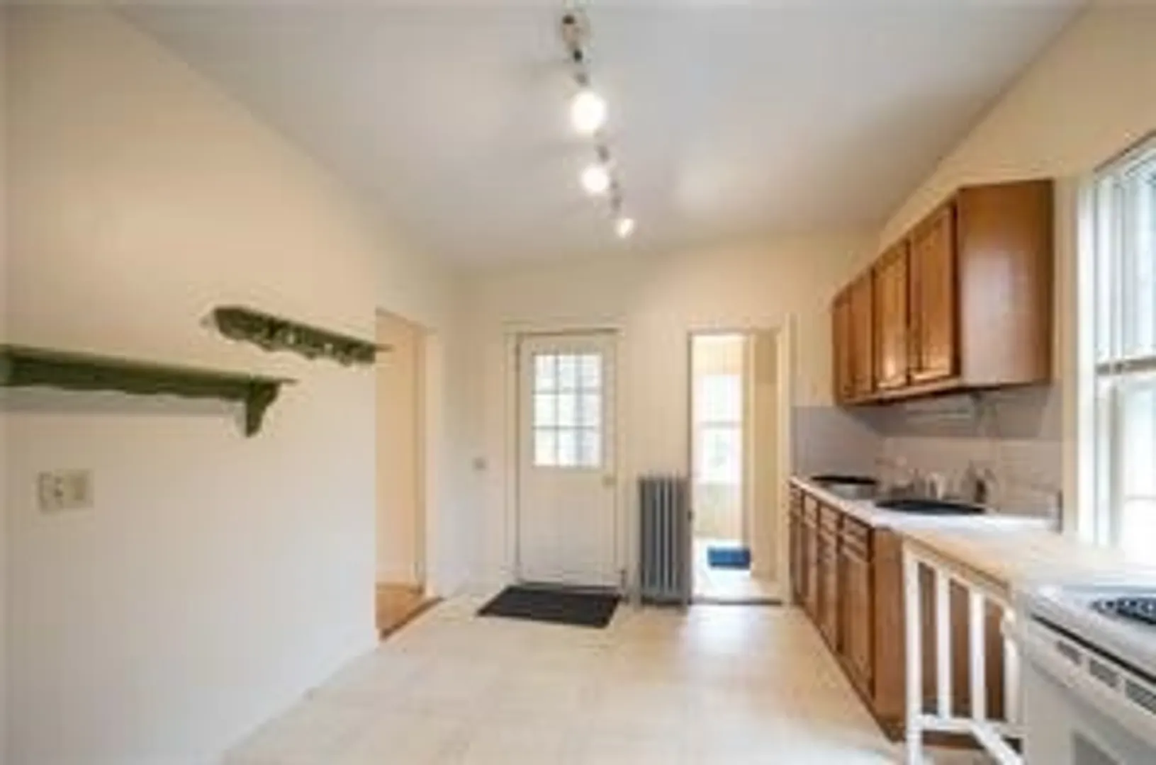 10 Hendricks Street #1 Photo 6