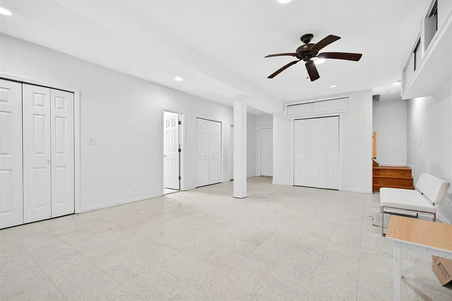 18 Jenkins Court Photo 36