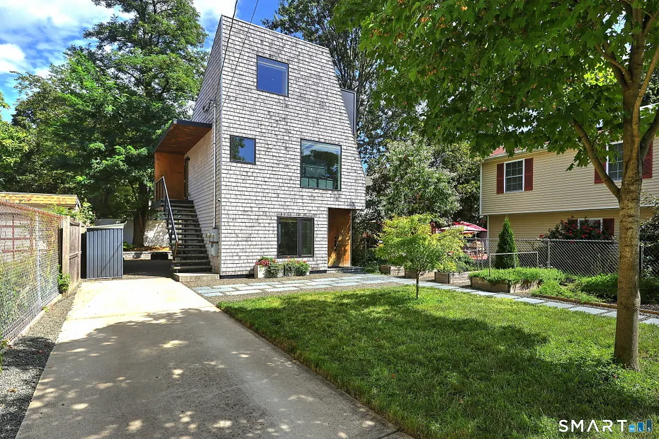179 Scranton Street Photo 39