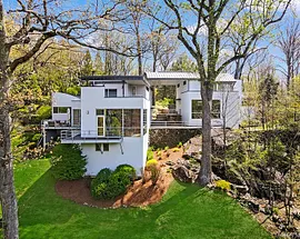 54 Cross Pond Road
