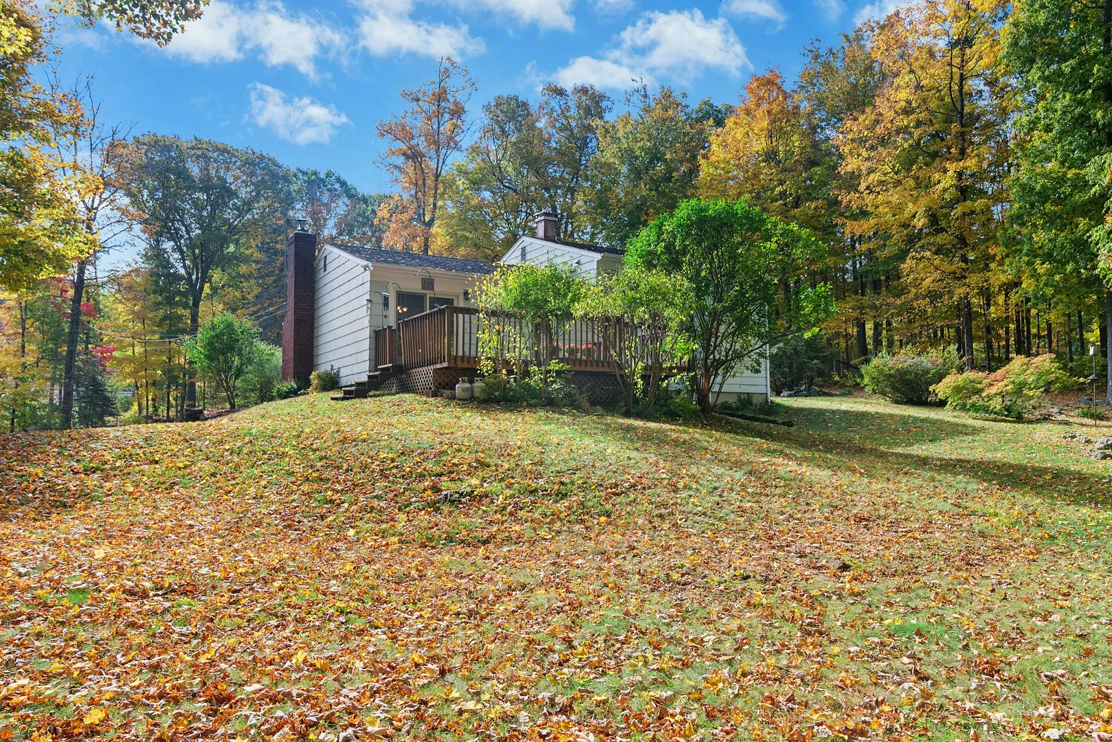 35 Aspen Ledges Road Photo 22