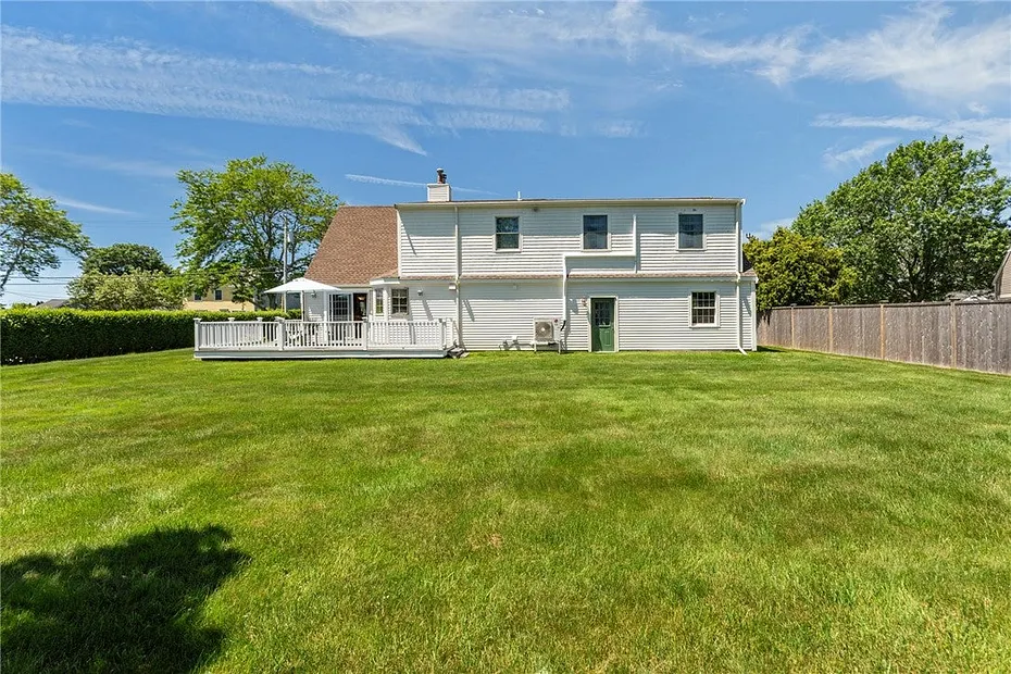14 Wolcott Avenue Photo 37