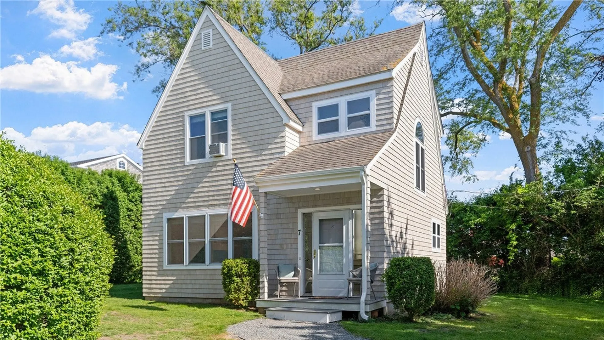 152 Tuckerman Avenue  #7 Photo 2