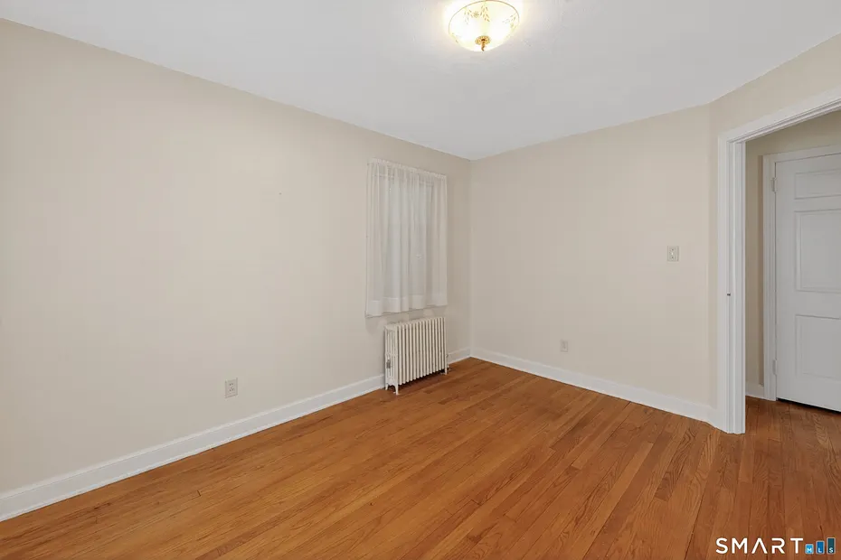 60 Gilbert Avenue Photo 20