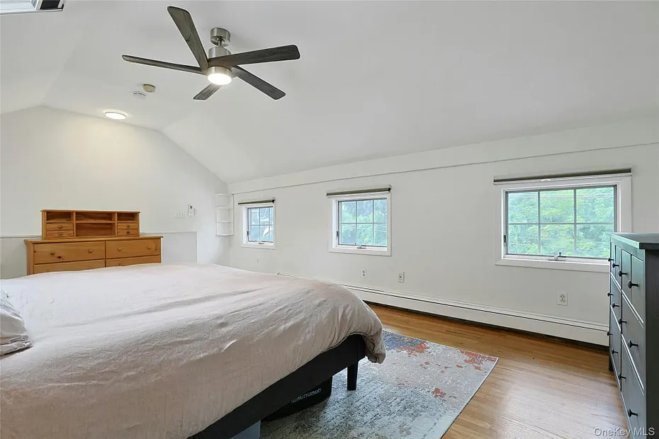 177 Lindsey Avenue Photo 18
