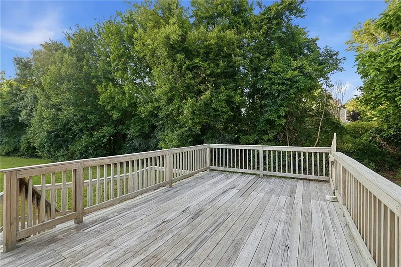 285 Angell Road Photo 9