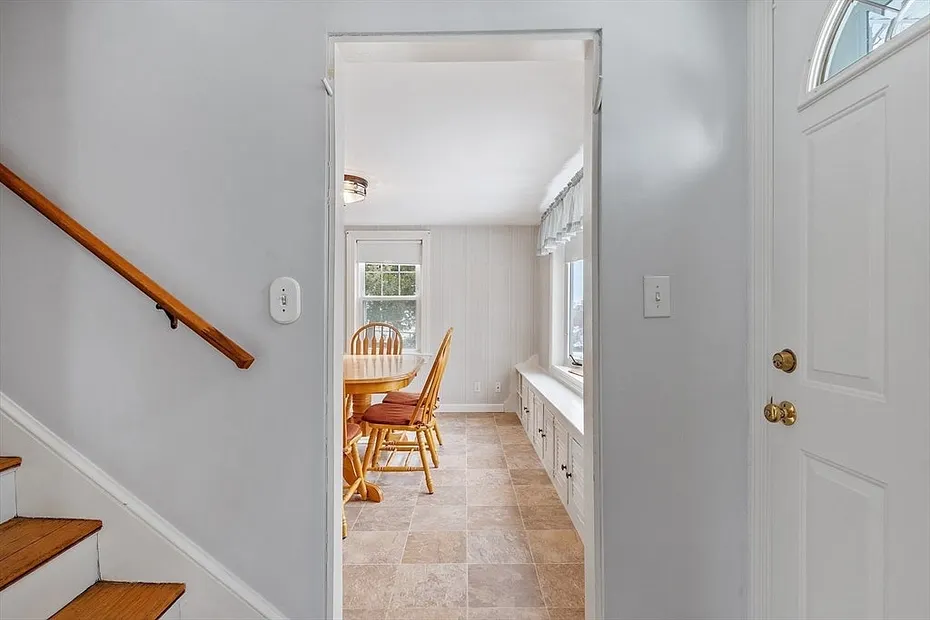 28 Birch Ave Photo 19