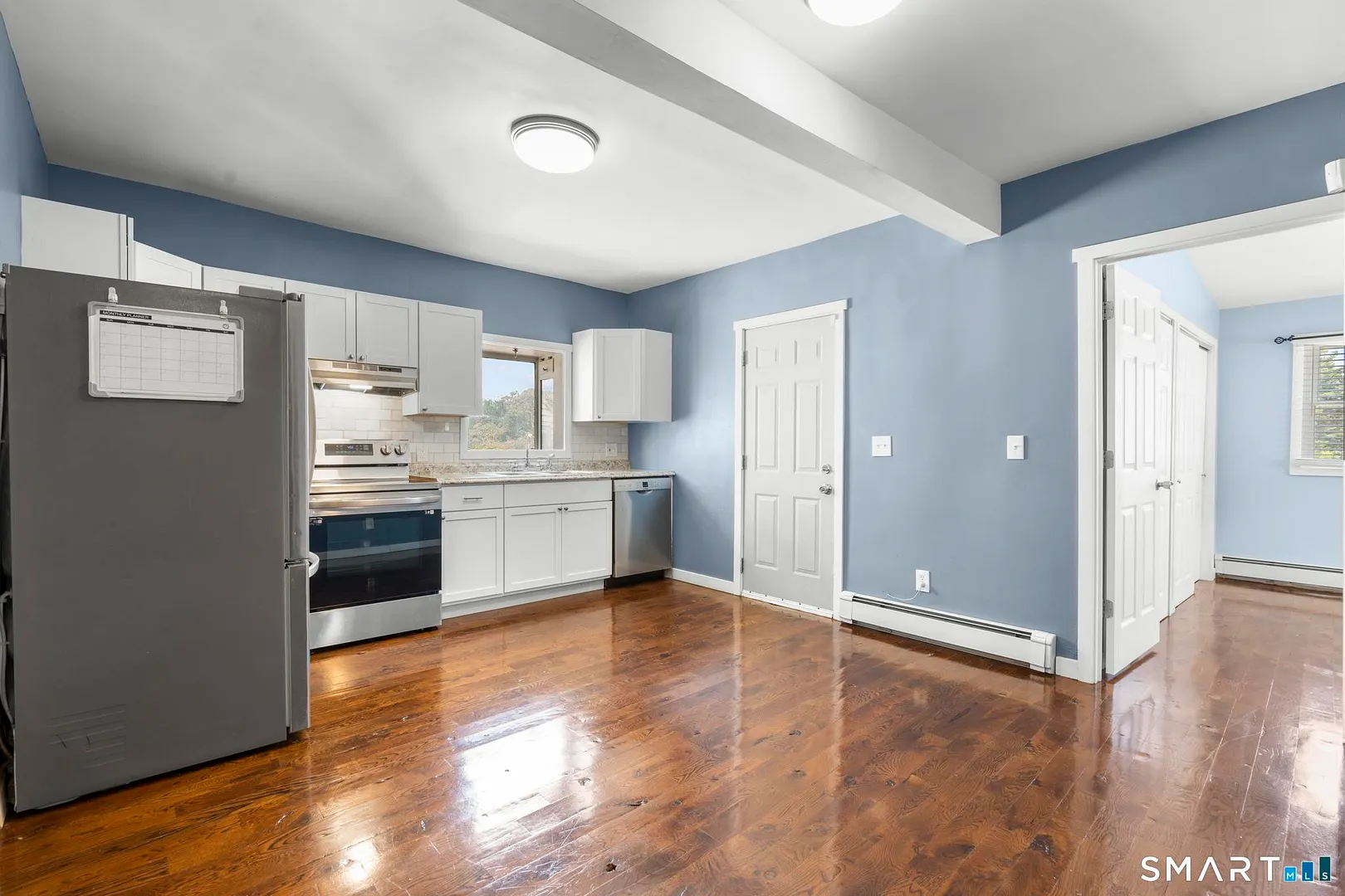 62 Saint Michaels Avenue Photo 4