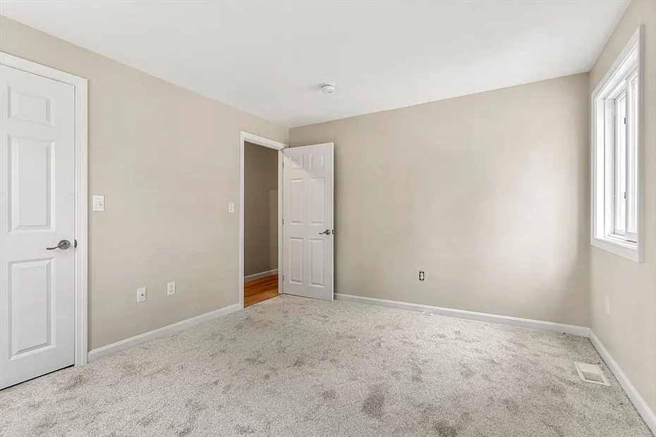 153 Coffin Rd  #10 Photo 15
