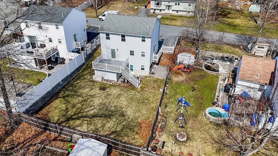 18 Hilltop Rd Photo 37