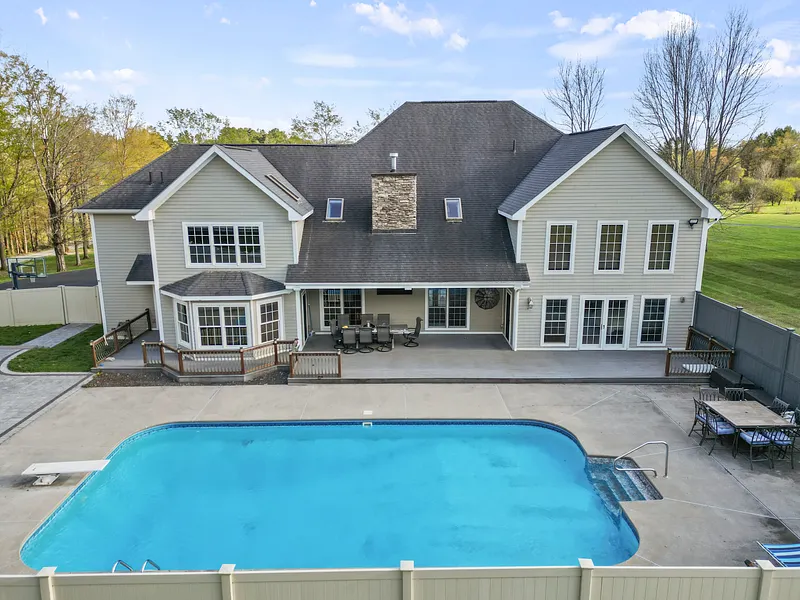 63 Blythewood Dr Photo 47