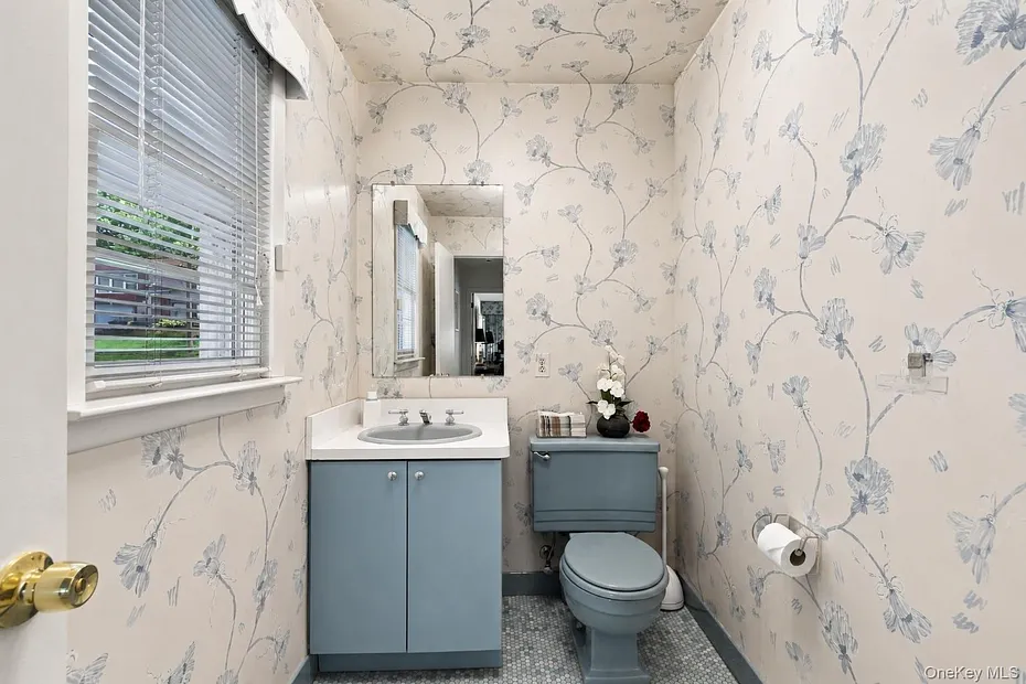 9 Parkfield Road Photo 16