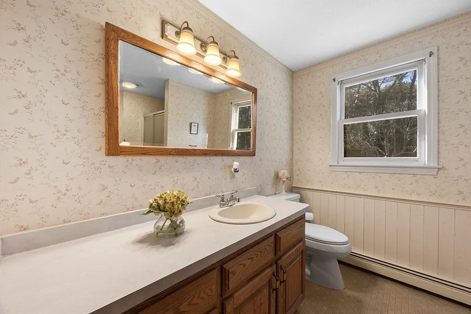 42 Marshview Circle Photo 18
